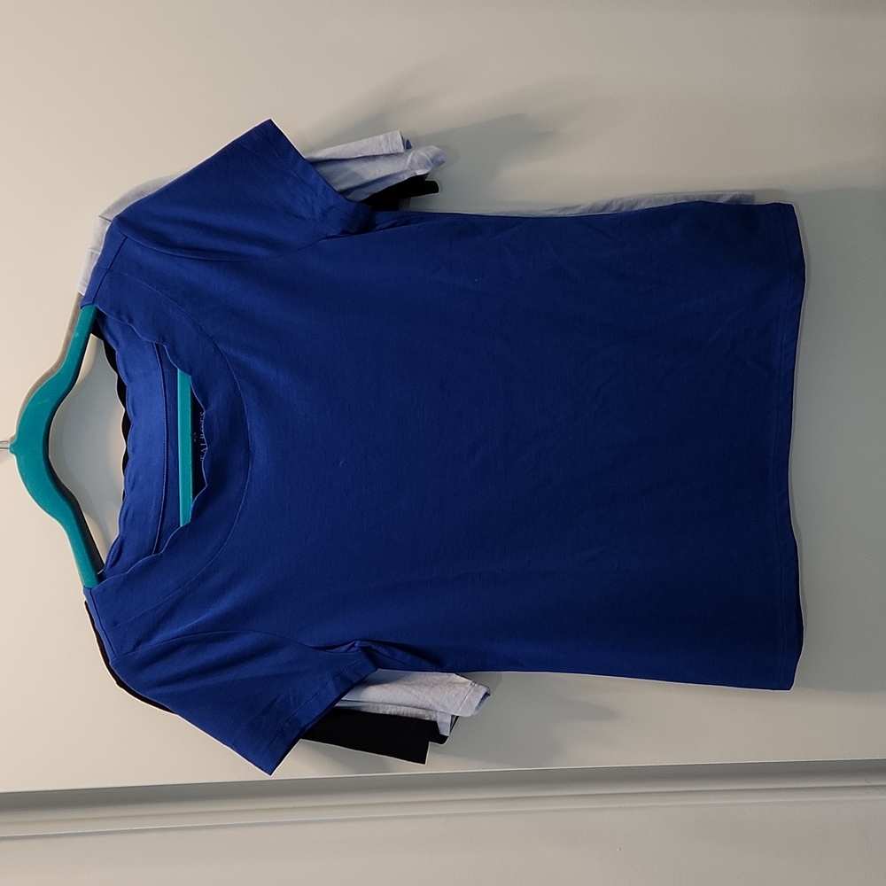 5 pack scallop t-shirts blue, green and orange women's